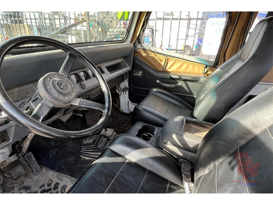 1990 Jeep YJ Wrangler - Image 8 of 12