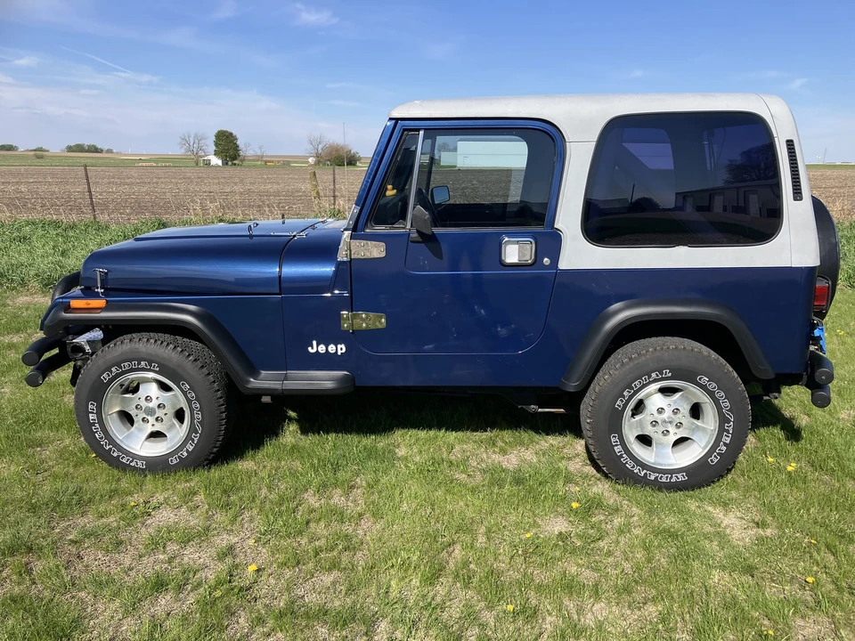 1990 Jeep YJ Wrangler - Image 3 of 31
