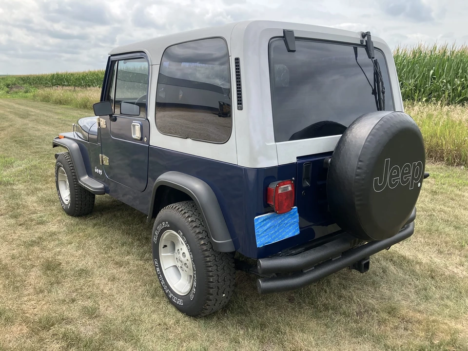 1990 Jeep YJ Wrangler - Image 4 of 31
