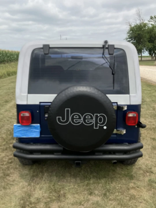 1990 Jeep YJ Wrangler - Image 5 of 31