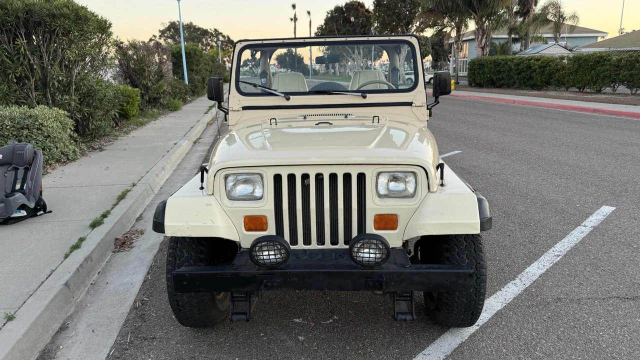1990 Jeep YJ Wrangler - Image 3 of 31