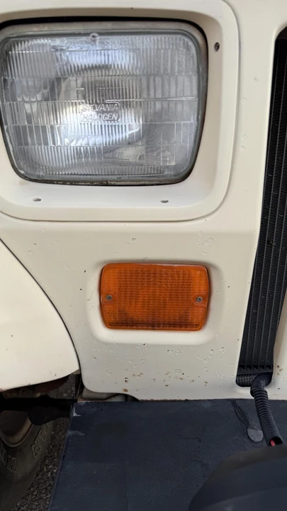 1990 Jeep YJ Wrangler - Image 23 of 31