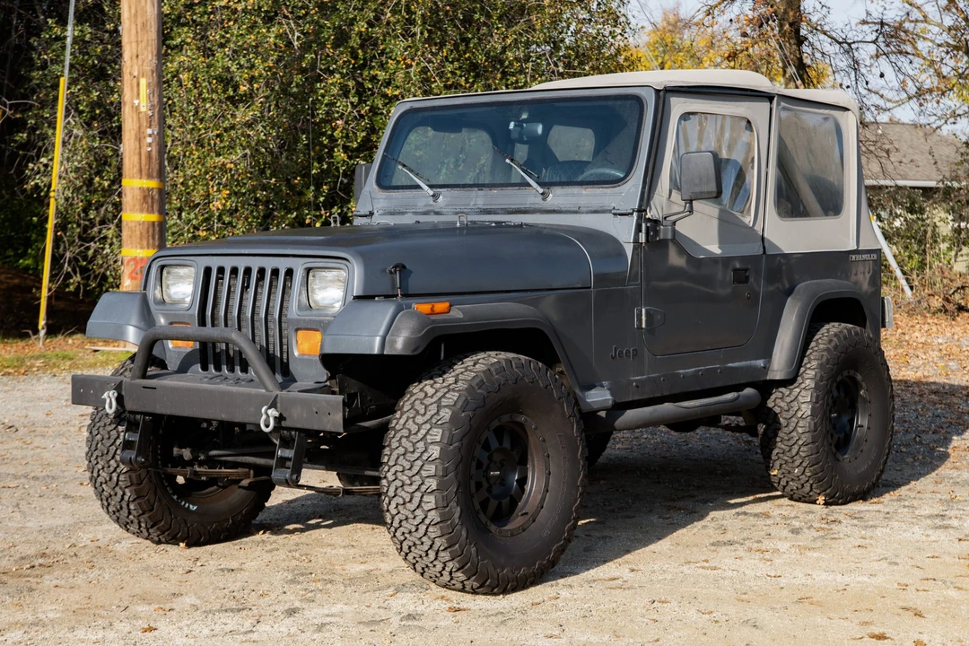 1990 Jeep YJ Wrangler - Image 2 of 31