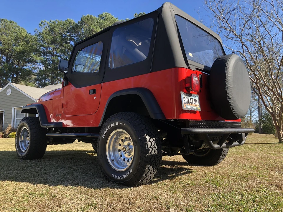 1990 Jeep YJ Wrangler - Image 7 of 31