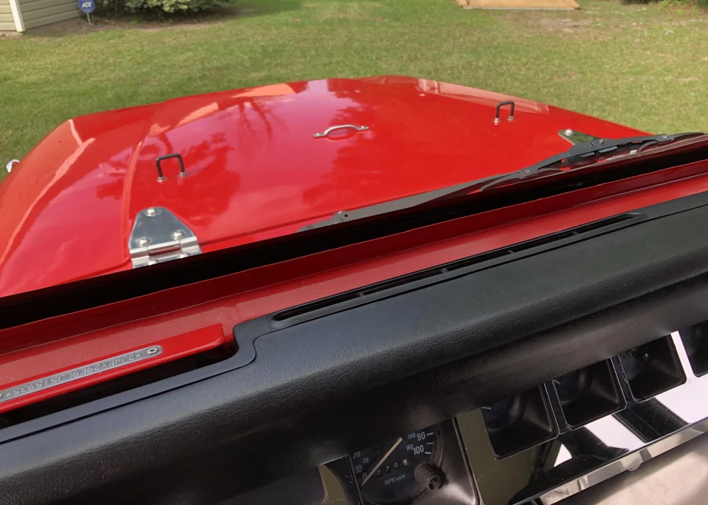 1990 Jeep YJ Wrangler - Image 24 of 31
