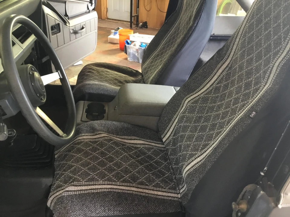 1990 Jeep YJ Wrangler - Image 27 of 31