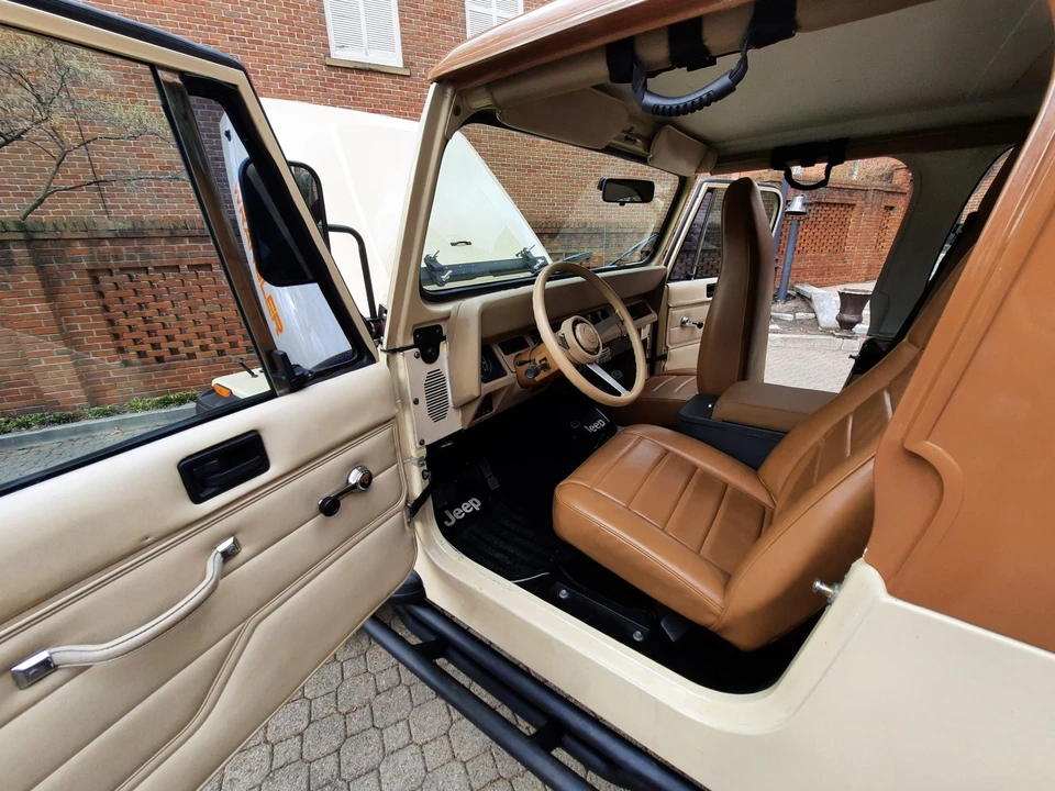 1990 Jeep YJ Wrangler - Image 26 of 31
