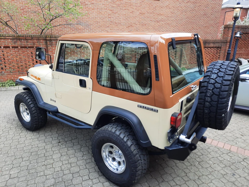1990 Jeep YJ Wrangler - Image 4 of 31