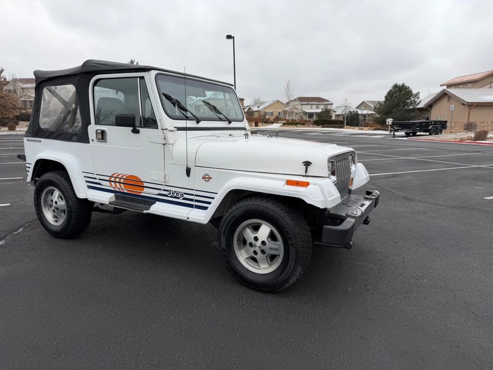 1990 Jeep YJ Wrangler - Image 5 of 21