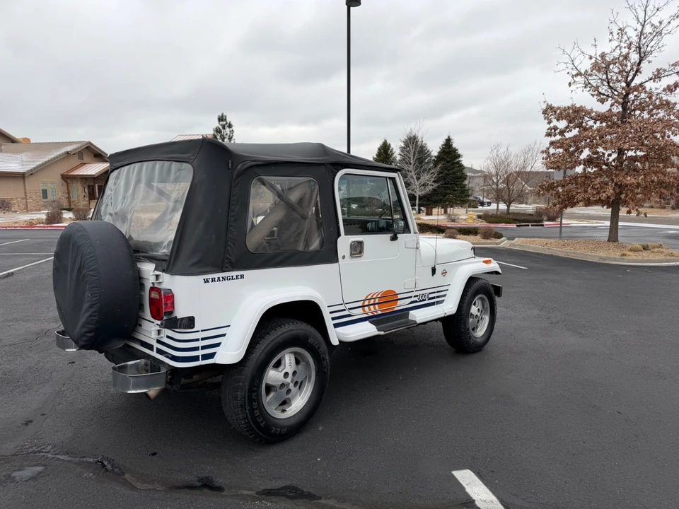 1990 Jeep YJ Wrangler - Image 6 of 21