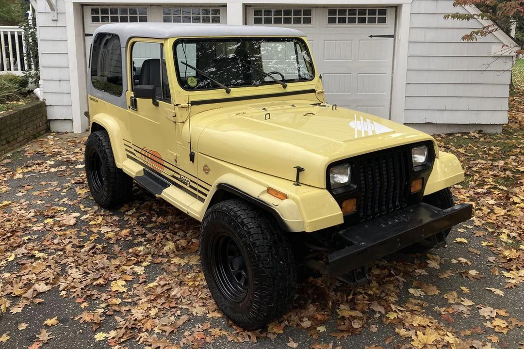 1990 Jeep YJ Wrangler - Image 13 of 31