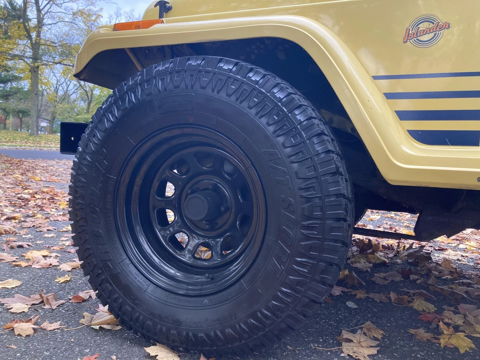 1990 Jeep YJ Wrangler - Image 27 of 31