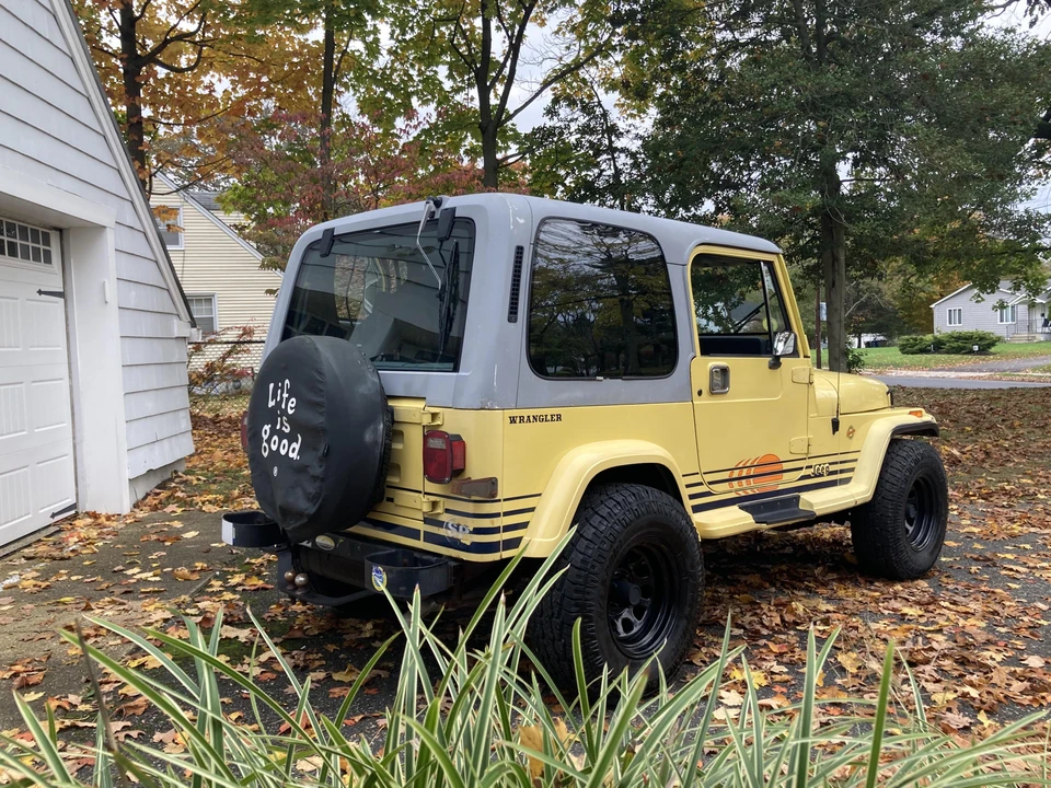 1990 Jeep YJ Wrangler - Image 4 of 31