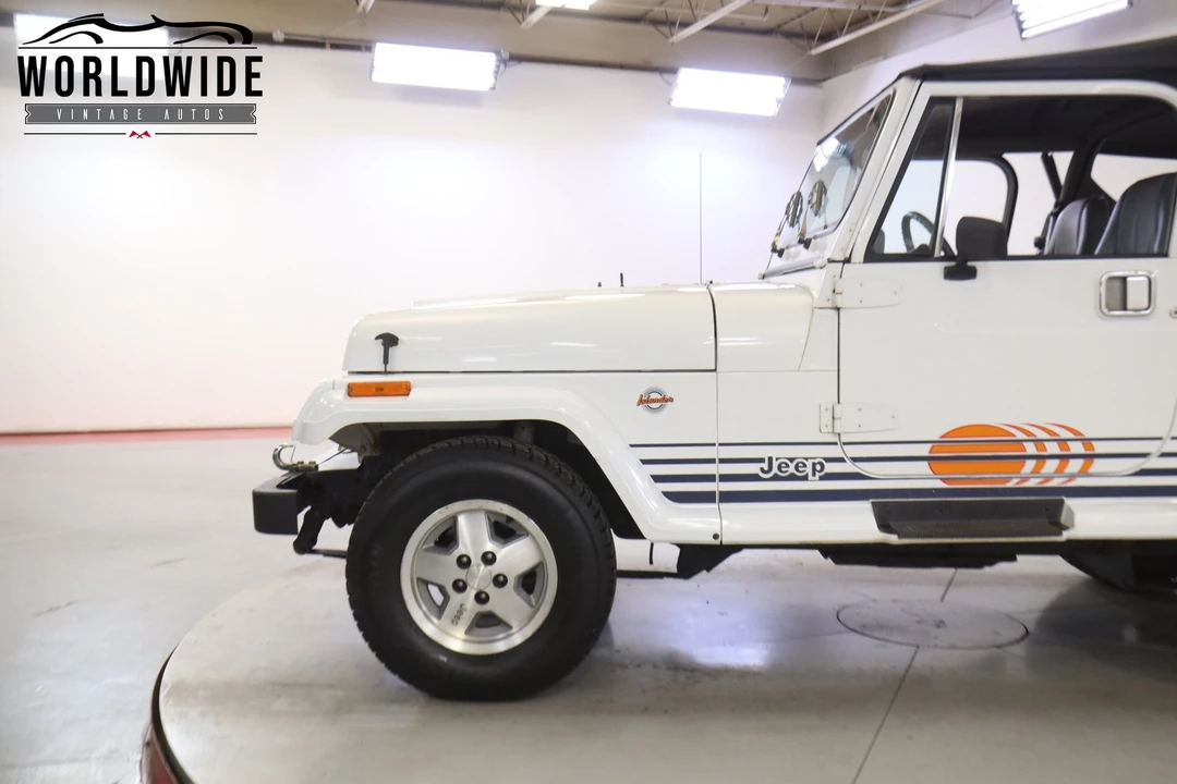 1990 Jeep YJ Wrangler - Image 11 of 12