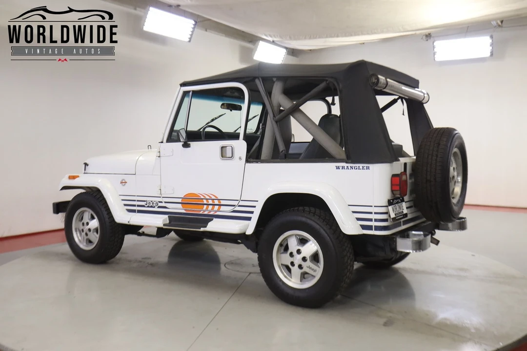 1990 Jeep YJ Wrangler - Image 5 of 12
