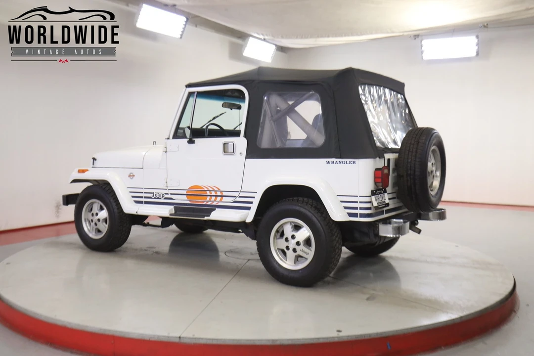 1990 Jeep YJ Wrangler - Image 9 of 12
