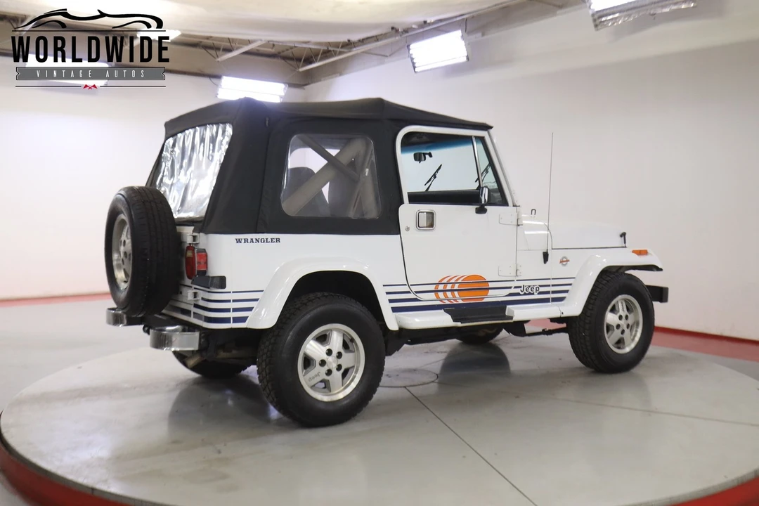 1990 Jeep YJ Wrangler - Image 10 of 12