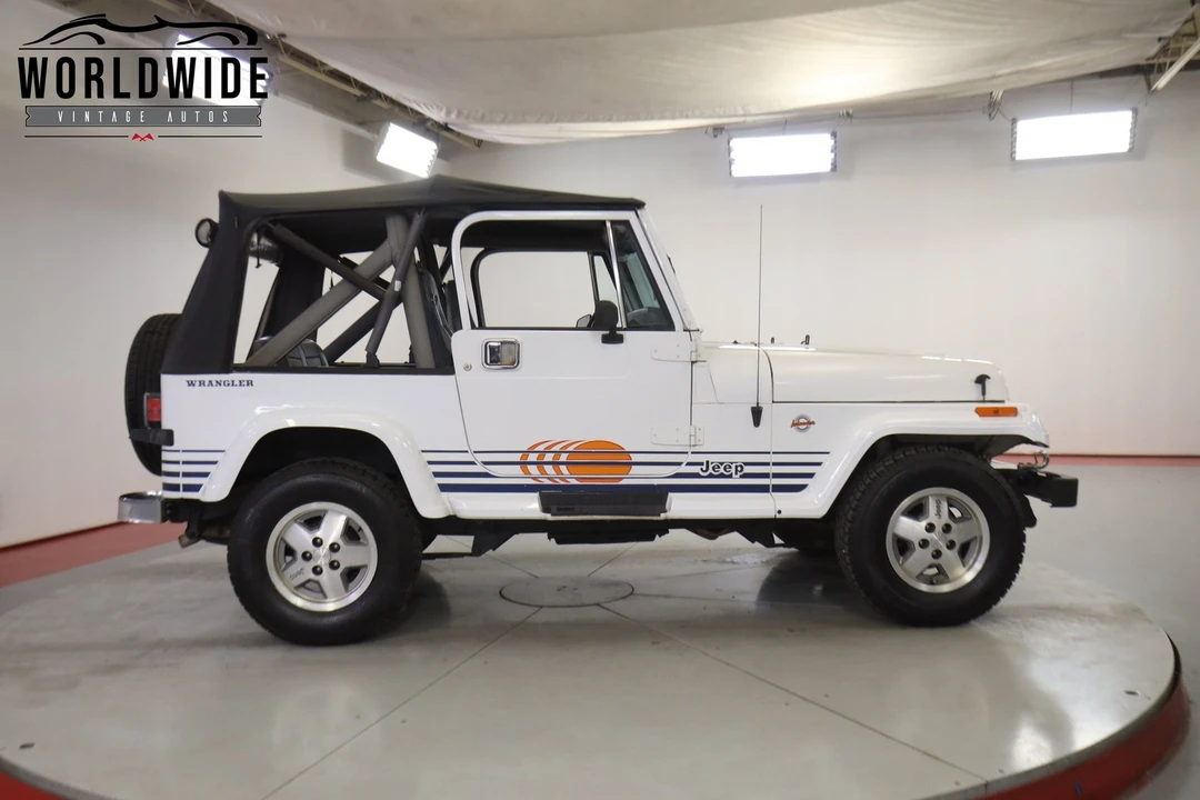 1990 Jeep YJ Wrangler - Image 4 of 12
