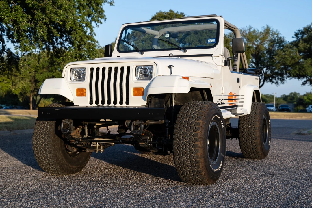 1990 Jeep YJ Wrangler - Image 2 of 31