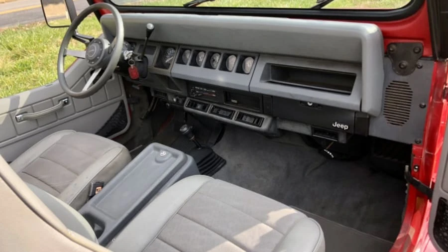 1990 Jeep YJ Wrangler - Image 6 of 16