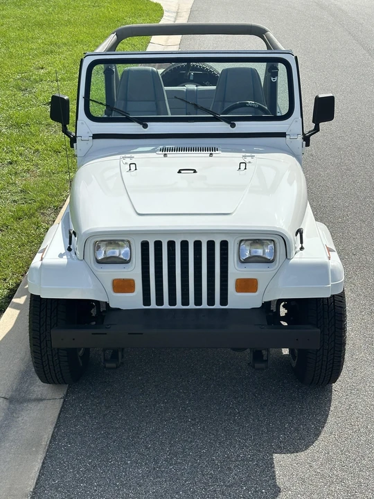 1990 Jeep YJ Wrangler - Image 18 of 31