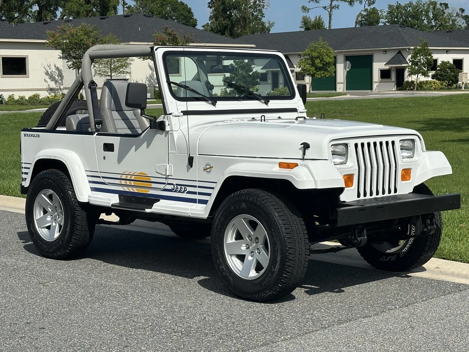 1990 Jeep YJ Wrangler - Image 16 of 31