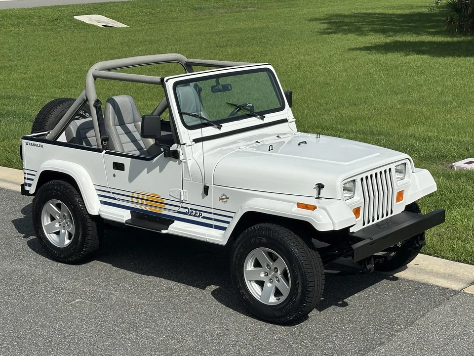 1990 Jeep YJ Wrangler - Image 14 of 31