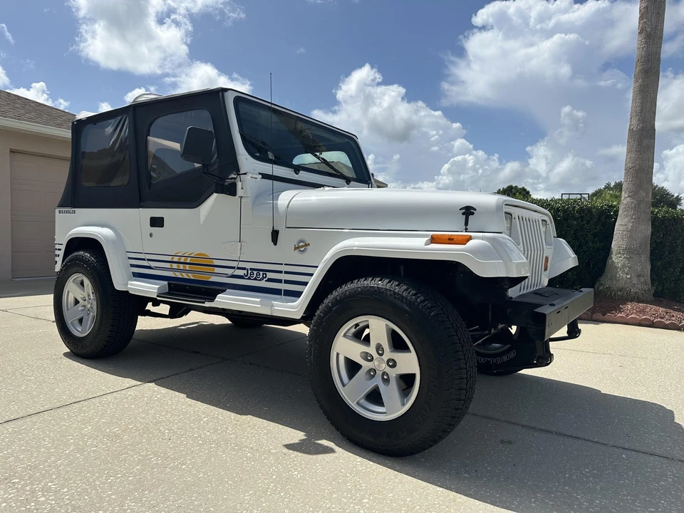 1990 Jeep YJ Wrangler - Image 28 of 31