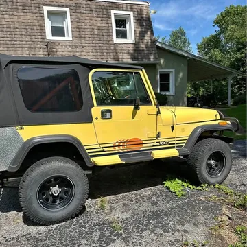 1990 Jeep Wrangler Islander Sport Utility 2D