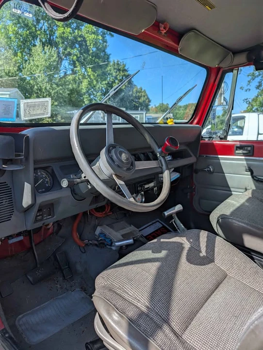 1990 Jeep YJ Wrangler - Image 4 of 10