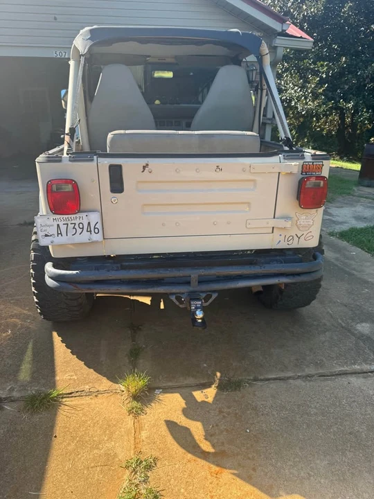 1990 Jeep YJ Wrangler - Image 4 of 4