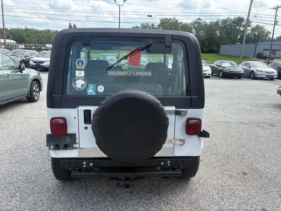 1990 Jeep YJ Wrangler - Image 5 of 13