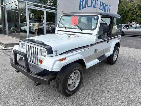 1990 Jeep Wrangler Islander Sport Utility 2D