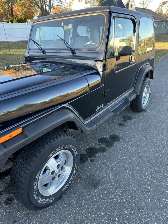 1990 Jeep YJ Wrangler - Image 19 of 31