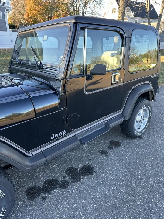 1990 Jeep YJ Wrangler - Image 23 of 31