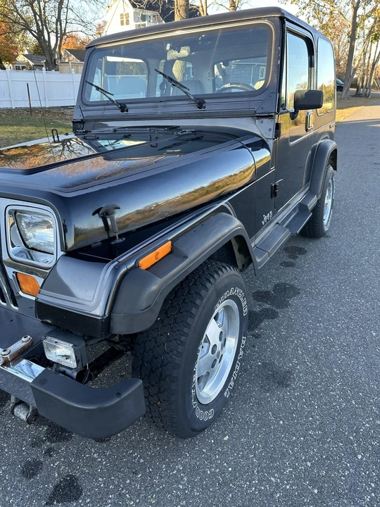 1990 Jeep YJ Wrangler - Image 16 of 31