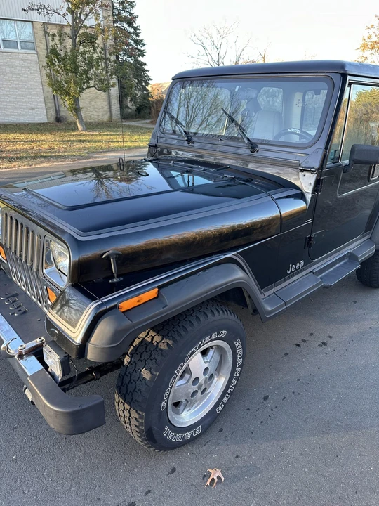 1990 Jeep YJ Wrangler - Image 21 of 31