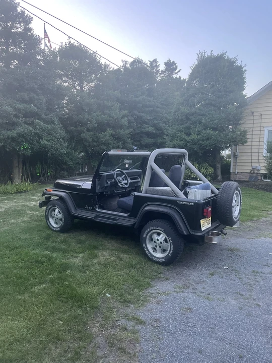 1990 Jeep YJ Wrangler - Image 11 of 31