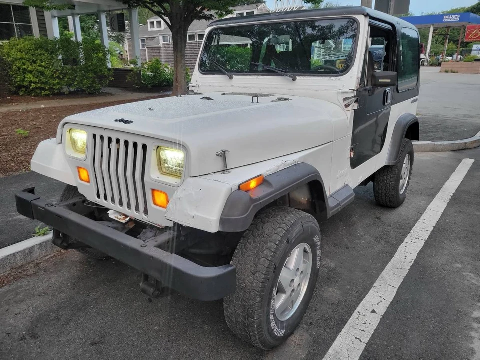 1990 Jeep YJ Wrangler - Image 4 of 17
