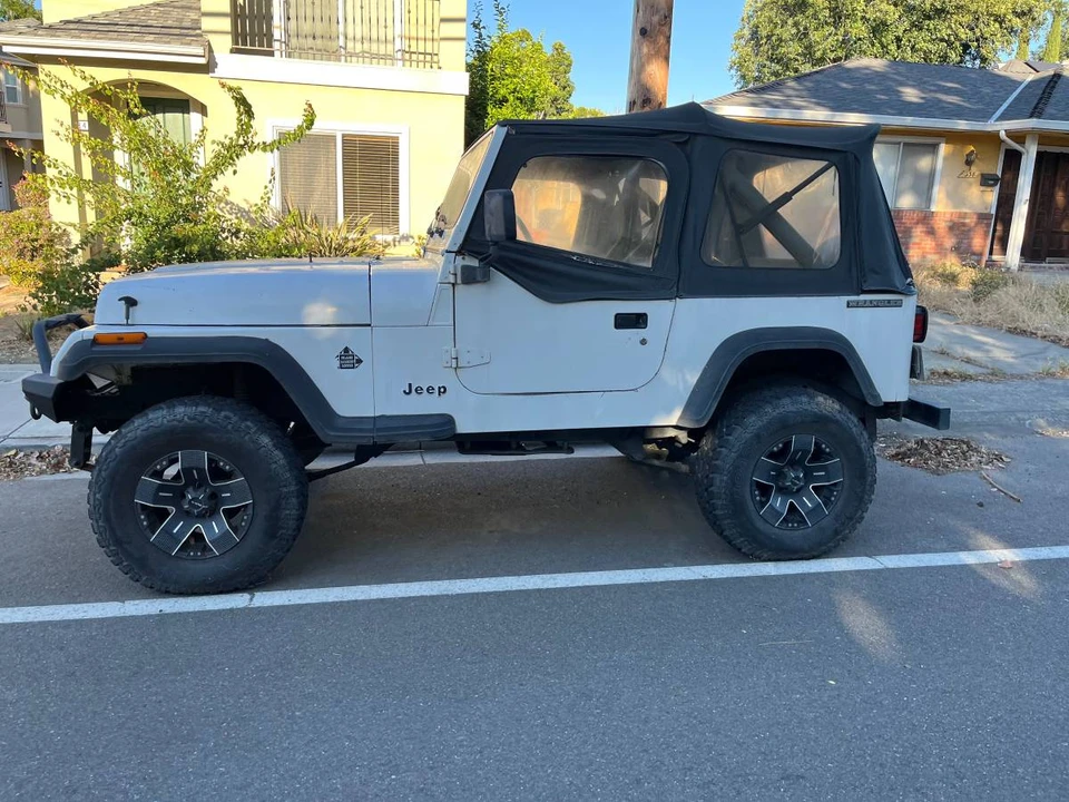 1990 Jeep YJ Wrangler - Image 5 of 7