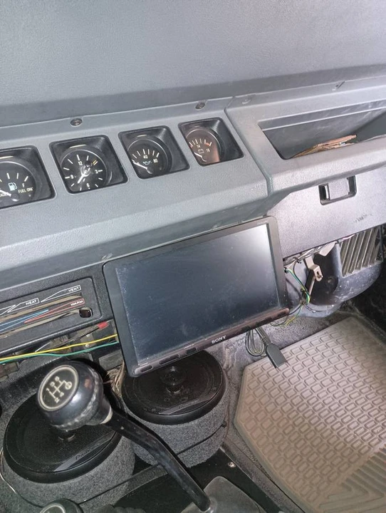 1990 Jeep YJ Wrangler - Image 6 of 6