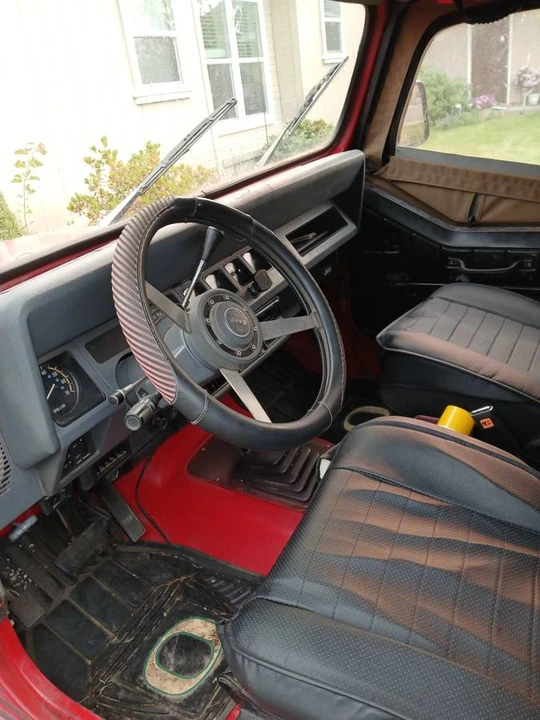 1990 Jeep YJ Wrangler - Image 9 of 13