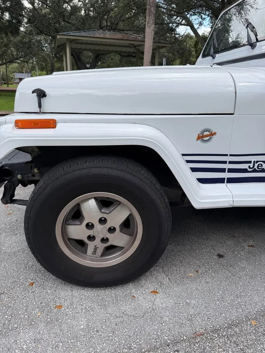 1990 Jeep YJ Wrangler - Image 7 of 8