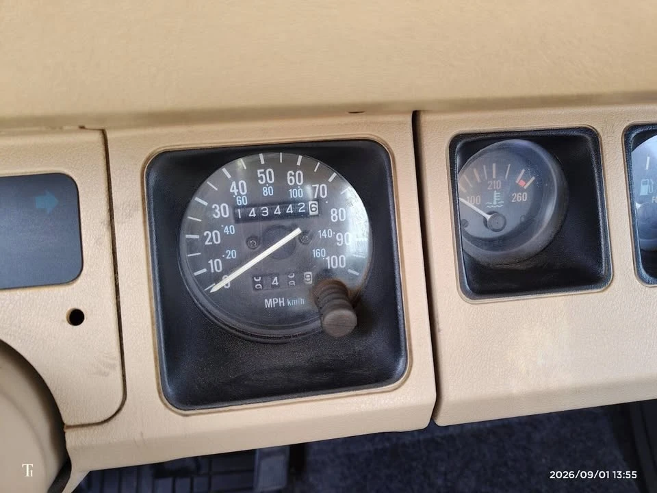1990 Jeep YJ Wrangler - Image 11 of 12