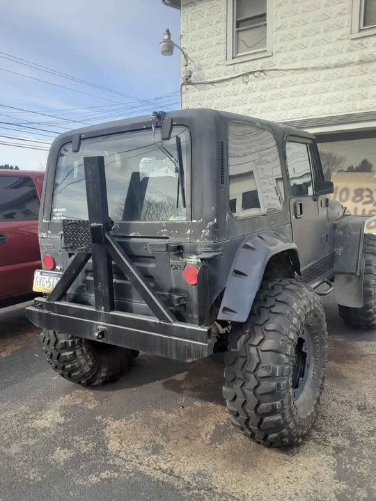 1990 Jeep YJ Wrangler - Image 3 of 3