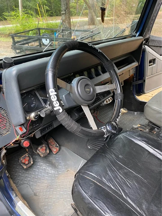 1990 Jeep YJ Wrangler - Image 7 of 10