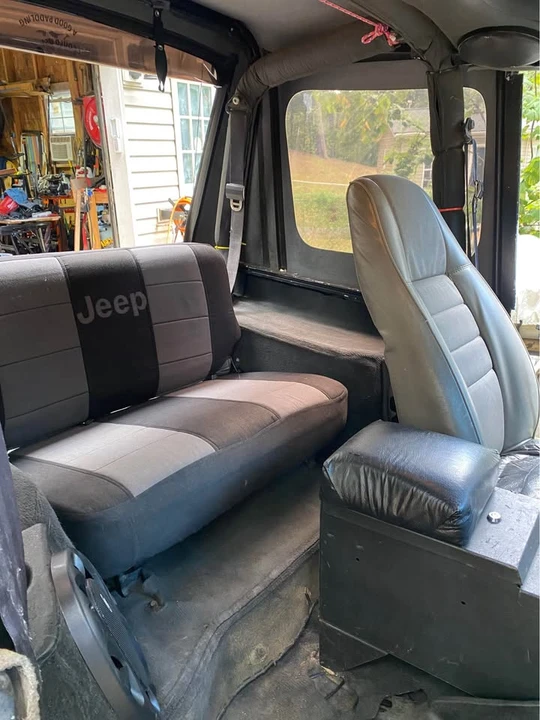1990 Jeep YJ Wrangler - Image 9 of 10