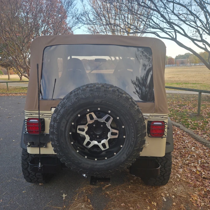 1990 Jeep YJ Wrangler - Image 17 of 18