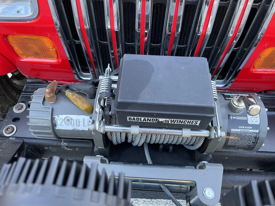 1990 Jeep YJ Wrangler - Image 30 of 31