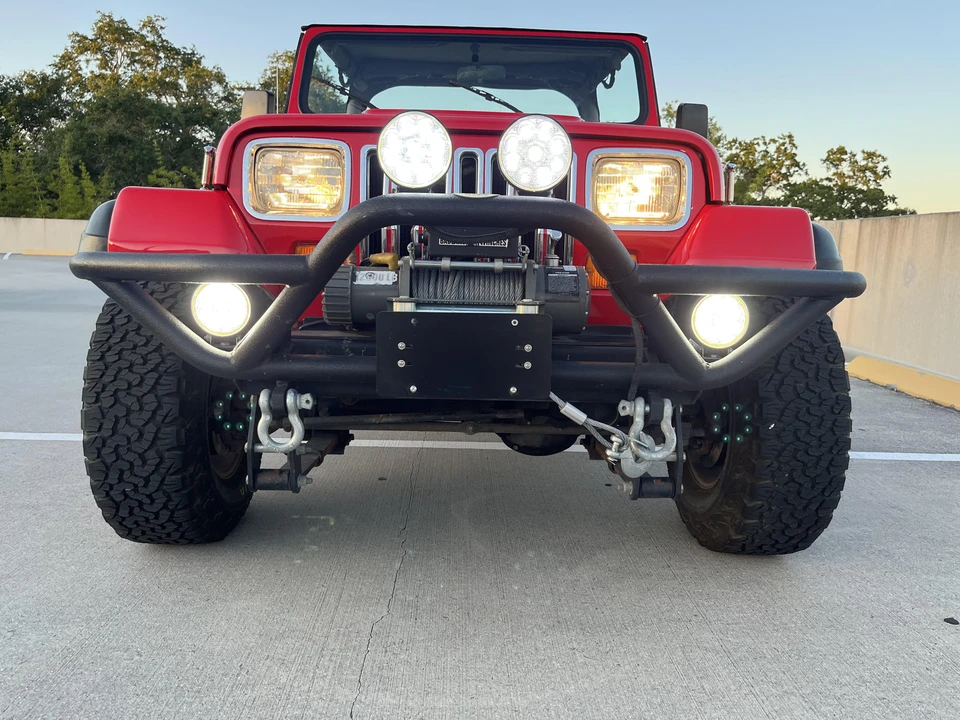 1990 Jeep YJ Wrangler - Image 7 of 31